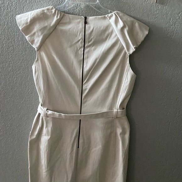 Dress - Picture 2 of 4